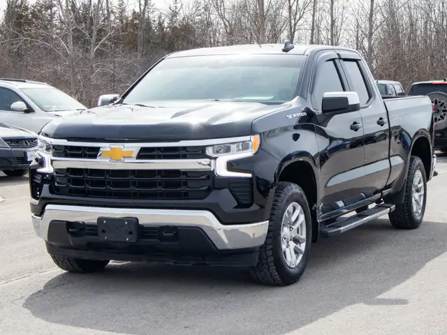 2023 Chevrolet Silverado 1500 LT - Heated Steering Wheel - Photo 4