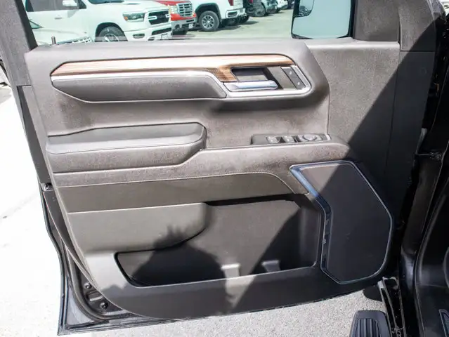 2023 Chevrolet Silverado 1500 LT - Heated Steering Wheel - Photo 21