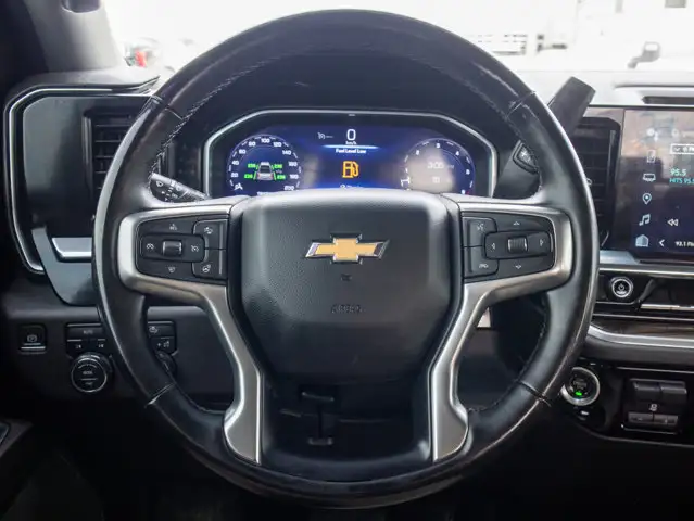 2023 Chevrolet Silverado 1500 LT - Heated Steering Wheel - Photo 24
