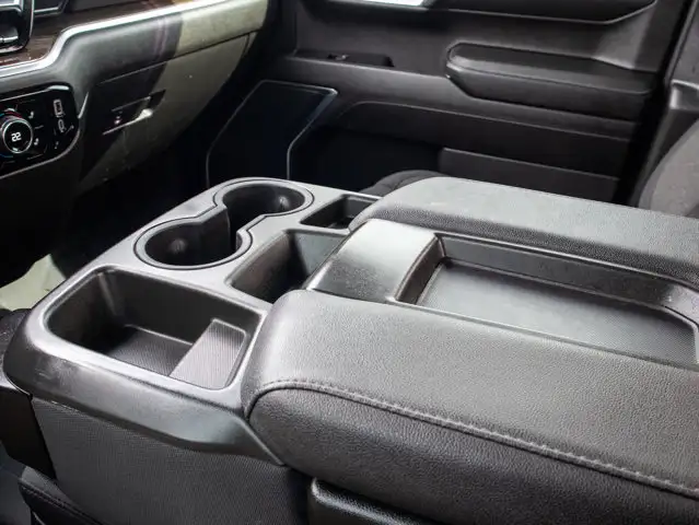 2023 Chevrolet Silverado 1500 LT - Heated Steering Wheel - Photo 38