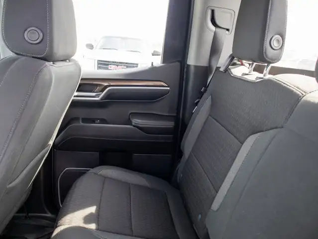 2023 Chevrolet Silverado 1500 LT - Heated Steering Wheel - Photo 45