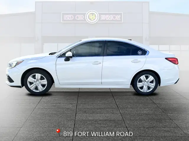 2018 Subaru Legacy - Photo 4