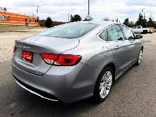 2015 Chrysler 200 Limited 4dr Front-wheel Drive Sedan Automatic - Photo 6