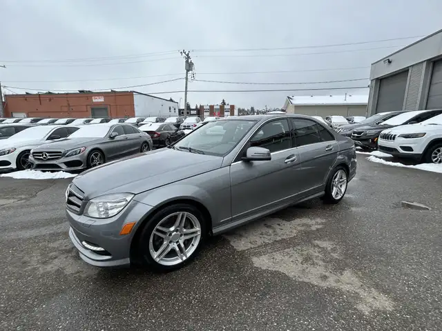 2011 Mercedes-Benz C-Class C 350 4MATIC AWD SEDAN//NAVI/BACK UP - Photo 3