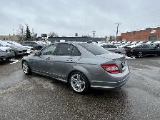 2011 Mercedes-Benz C-Class C 350 4MATIC AWD SEDAN//NAVI/BACK UP - Photo 14