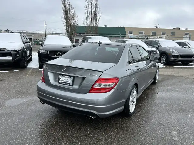 2011 Mercedes-Benz C-Class C 350 4MATIC AWD SEDAN//NAVI/BACK UP - Photo 17