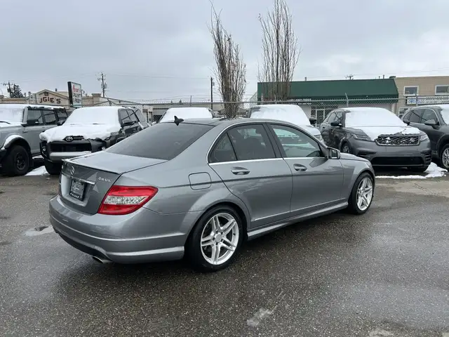 2011 Mercedes-Benz C-Class C 350 4MATIC AWD SEDAN//NAVI/BACK UP - Photo 18