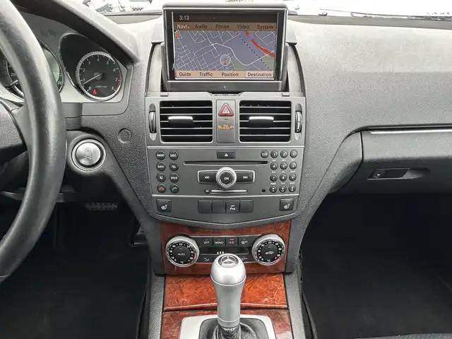 2011 Mercedes-Benz C-Class C 350 4MATIC AWD SEDAN//NAVI/BACK UP - Photo 28