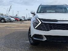 2025 Kia Sportage LX - Photo 11