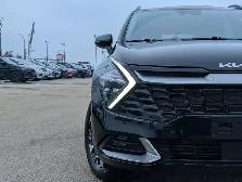 2023 Kia Sportage LX - Photo 11