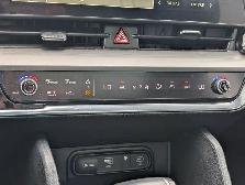 2023 Kia Sportage LX - Photo 30