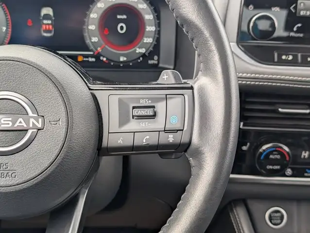 2023 Nissan Rogue Platinum - Photo 25