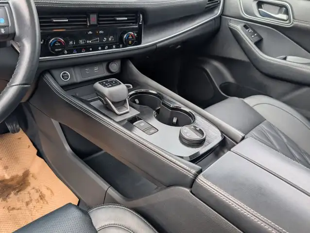 2023 Nissan Rogue Platinum - Photo 33