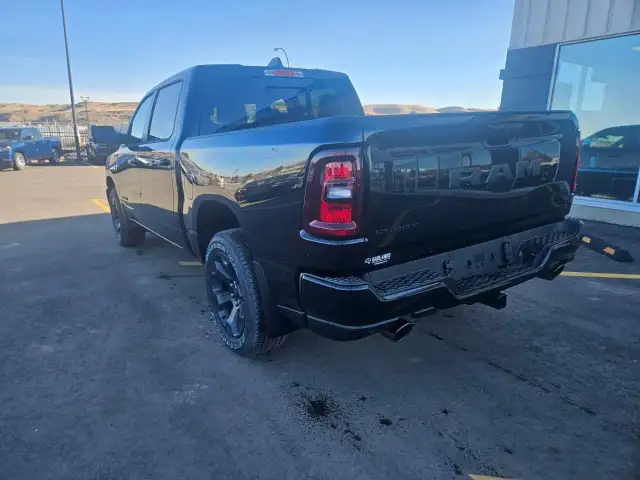 2026 RAM 1500 Sport - Photo 7
