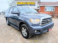 2010 Toyota Sequoia 4WD 4dr 4.6L SR5 | Sun-roof! | Heated seats!
