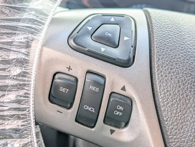 2014 Ford Taurus 4dr Sdn SEL AWD | Fully Loaded! | Heated seats! - Photo 19