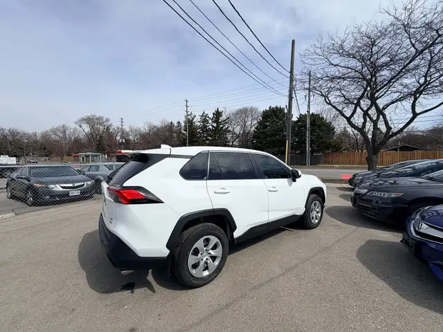 2023 Toyota RAV4 LE 63KM AWD CERTIFIED-WARRANTY - Photo 9