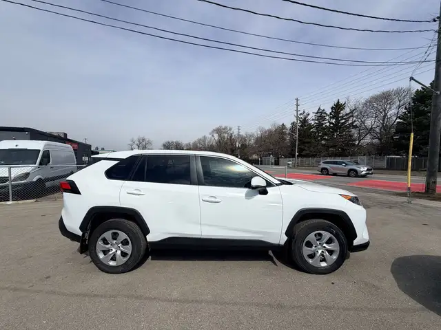 2023 Toyota RAV4 LE 63KM AWD CERTIFIED-WARRANTY - Photo 10