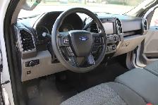 2019 Ford F-150 XLT Reg Cab 8ft Box Ladder Rack Matching Cap - Photo 15