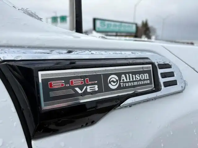 2024 GMC Sierra 2500 SLE - Photo 2