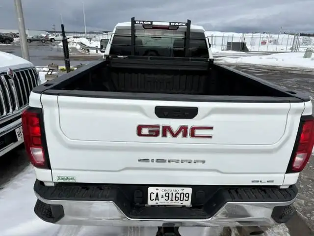 2024 GMC Sierra 2500 SLE - Photo 4