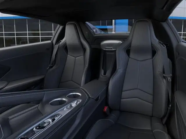 2026 Chevrolet Corvette Stingray - Photo 6