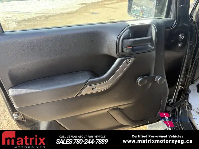 2013 Jeep Wrangler Sport - Photo 11