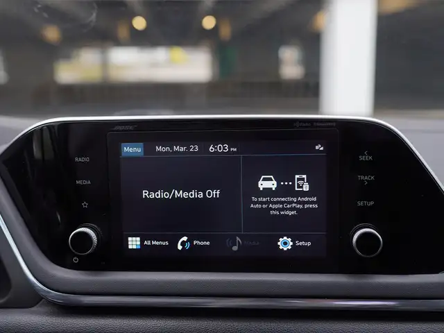 2021 Hyundai Sonata Luxury, Leather Seats, Remote Start, Bose Au - Photo 22