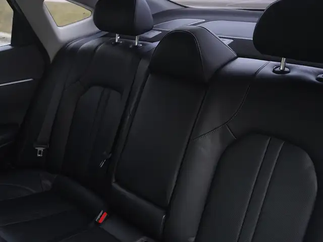 2021 Hyundai Sonata Luxury, Leather Seats, Remote Start, Bose Au - Photo 37