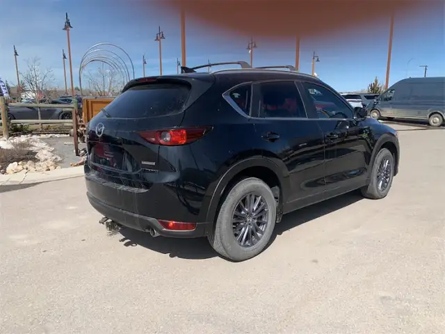 2021 Mazda CX-5 GS - Power Liftgate - Heated Seats - Photo 5
