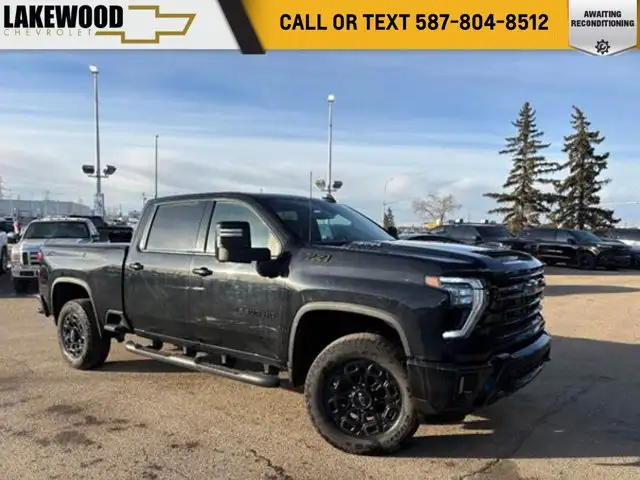 2024 Chevrolet Silverado 2500HD LTZ Midnight Edition 6.6L