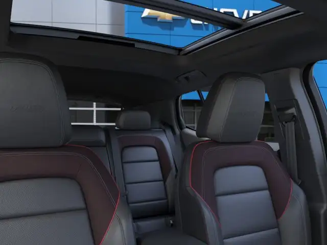 2026 Chevrolet Equinox EV RS - Photo 24