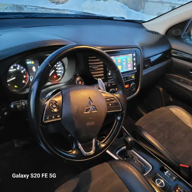 2019 Mitsubishi Outlander 7 Passenger - Photo 5