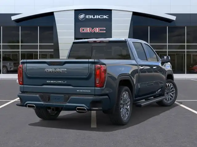 2026 GMC Sierra 1500 - Photo 4
