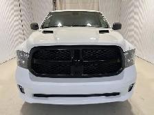 RAM 1500 Classic Express Quad Cab 4x4 caisse de 6 pi 4 po 2022 à - Photo 3