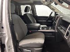 RAM 1500 Classic Express Quad Cab 4x4 caisse de 6 pi 4 po 2022 à - Photo 18