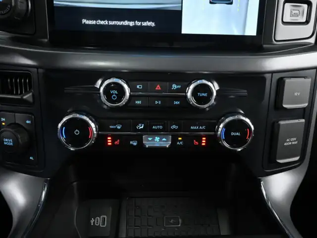 2025 Ford F-150 XLT No Accident Leather PanoRoof 360CAM B&O Remo - Photo 22