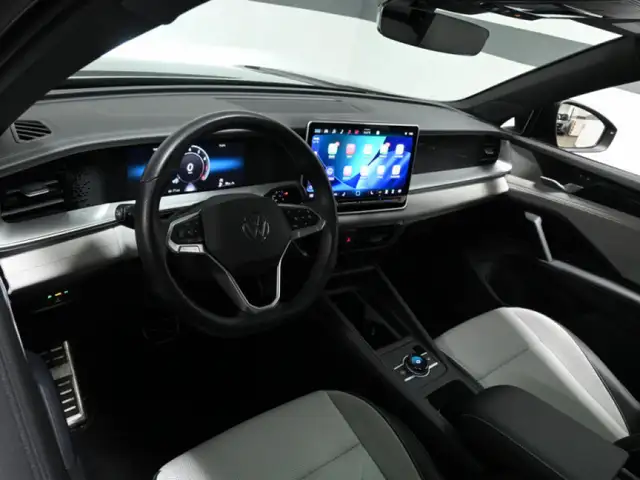 2025 Volkswagen Tiguan Comfortline R-Line R-Line Black Edition N - Photo 10