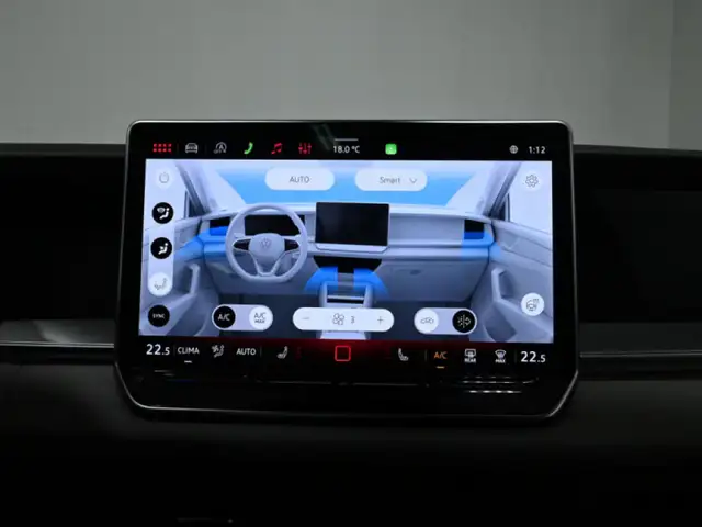 2025 Volkswagen Tiguan Comfortline R-Line R-Line Black Edition N - Photo 19