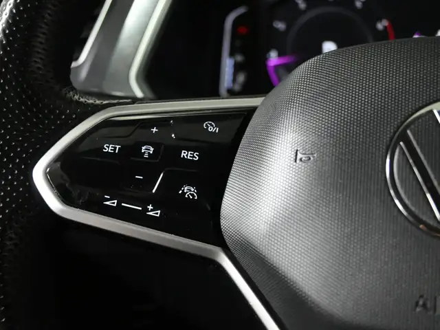 2024 Volkswagen Tiguan Highline R-Line No Accident Fender 360CAM - Photo 15