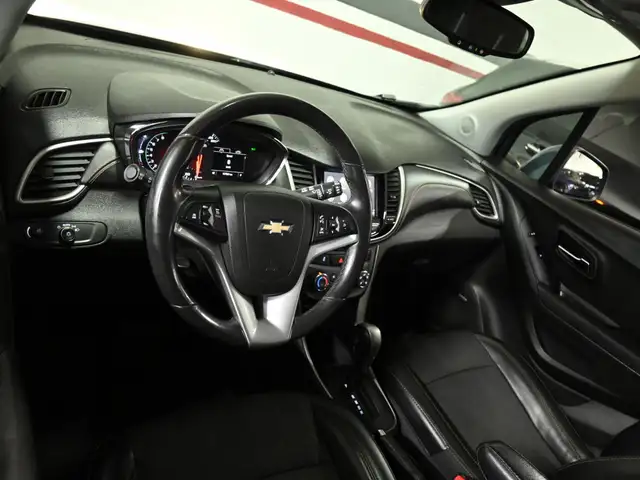 2018 Chevrolet Trax LT No Accident BOSE Leather Sunroof Blind Sp - Photo 10