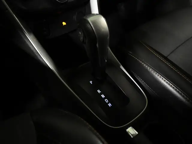 2018 Chevrolet Trax LT No Accident BOSE Leather Sunroof Blind Sp - Photo 21