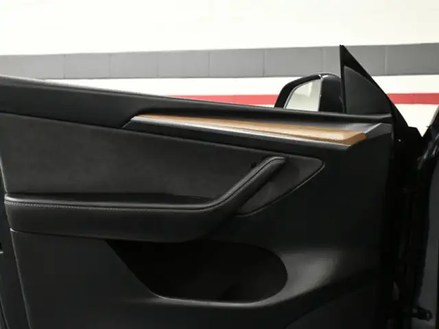 2024 Tesla Model Y Standard Range No Accident Leather Autopilot - Photo 11