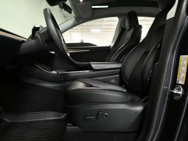 2024 Tesla Model Y Standard Range No Accident Leather Autopilot - Photo 23