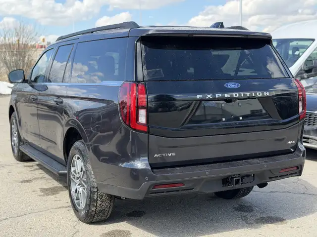 2026 Ford Expedition ACTIVE MAX | ENGINE BLOCK HEATER | KEYLESS - Photo 7