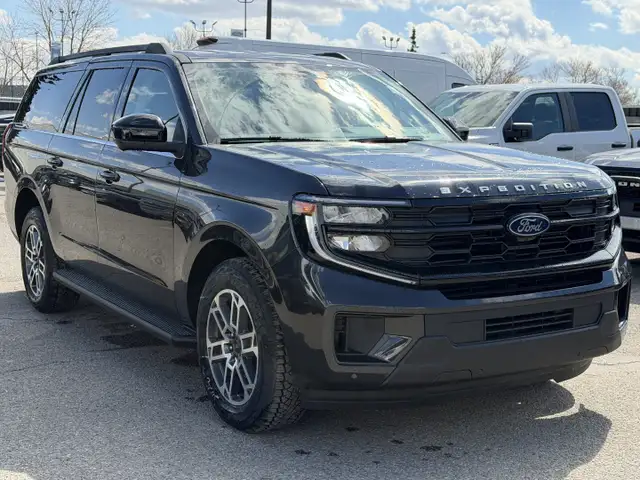 2026 Ford Expedition ACTIVE MAX | ENGINE BLOCK HEATER | KEYLESS - Photo 11