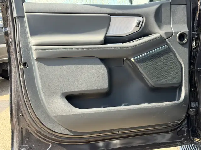 2026 Ford Expedition ACTIVE MAX | ENGINE BLOCK HEATER | KEYLESS - Photo 12