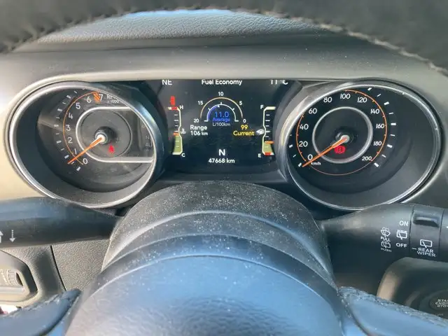 2021 Jeep Wrangler Willys | ONE OWNER | MANUAL | BACKUP CAM - Photo 5