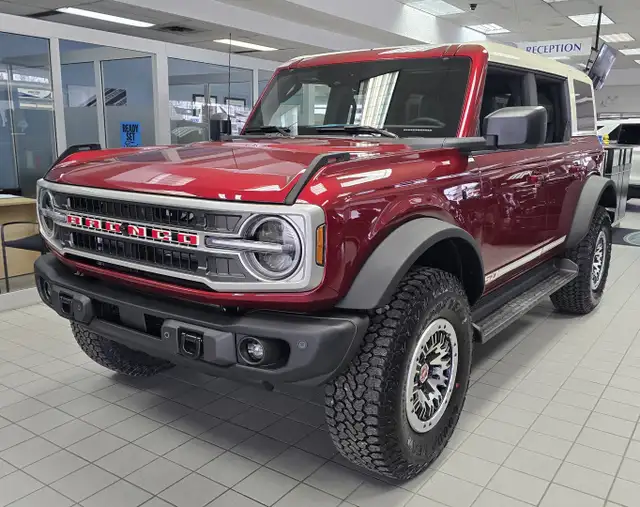 2026 Ford Bronco OUTERBANKS | 60TH ANNIVERSARY PACKAGE - Photo 4