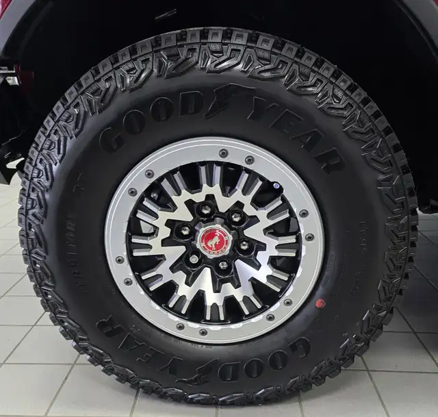 2026 Ford Bronco OUTERBANKS | 60TH ANNIVERSARY PACKAGE - Photo 5